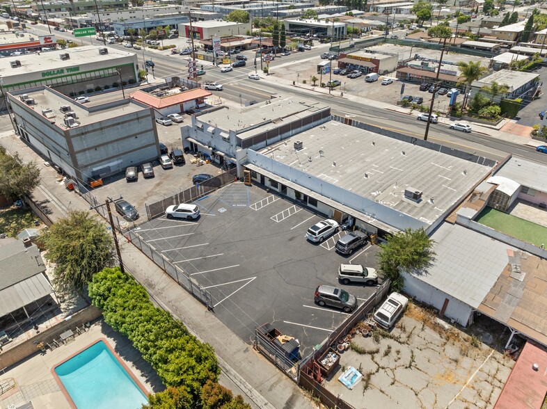 14604 Crenshaw Blvd, Gardena, CA for sale - Building Photo - Image 2 of 52