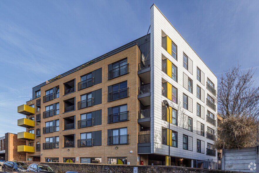 68-82 Digby Rd, London for sale - Primary Photo - Image 1 of 1