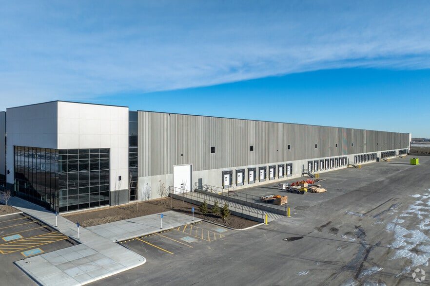 Crossiron Drive & Range Road 293, Calgary, AB to rent - Building Photo - Image 1 of 28