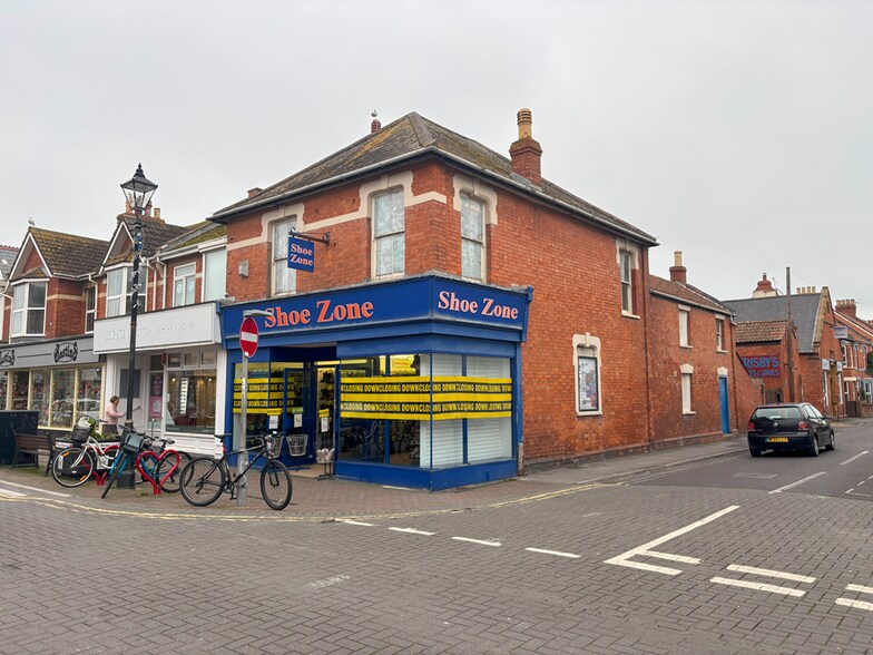 39-45 High St, Burnham On Sea to rent - Building Photo - Image 2 of 2