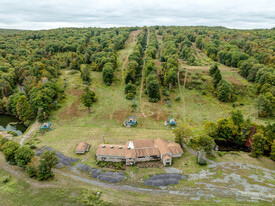 505 Timber Hill rd, Henryville PA - Commercial Property