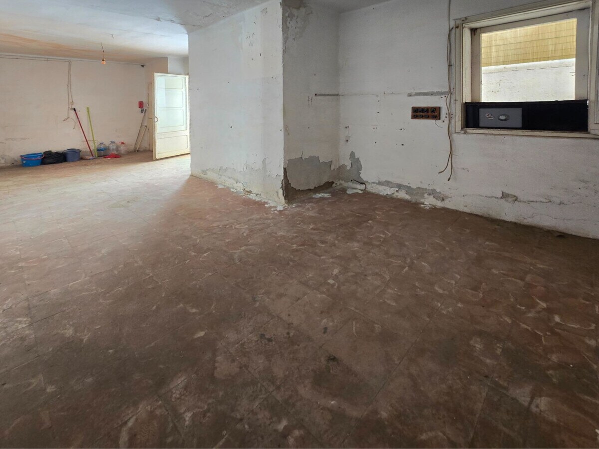 Caldes de Montbui, BAR 08140 - Unit - - - Interior Photo - Image 2 of 16