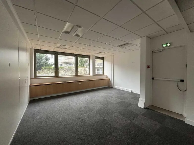 Office in Paris to rent - Interior Photo - Image 3 of 19