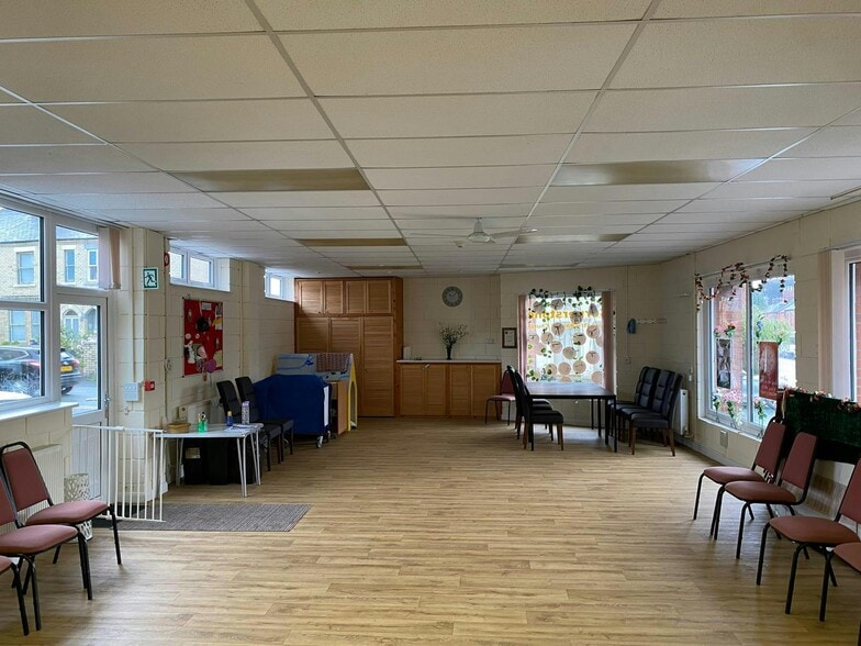 11 Lower Brook St, Oswestry to rent - Interior Photo - Image 2 of 2