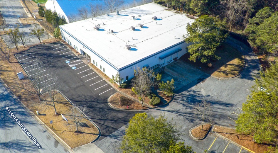 3400 Atlanta Industrial Pky NW, Atlanta, GA for rent - Building Photo - Image 1 of 4