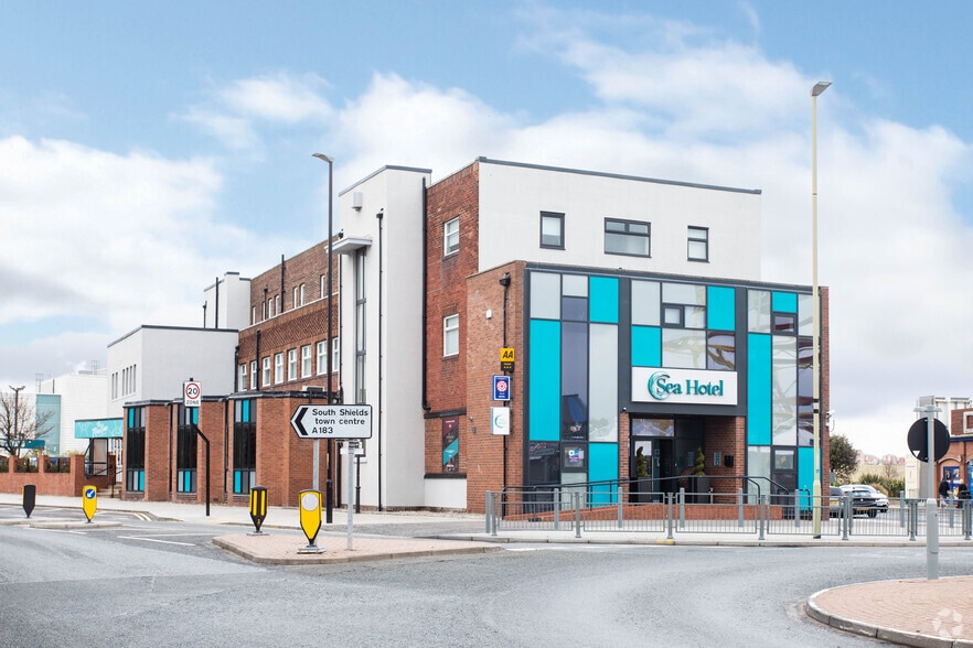 Sea Rd, South Shields for sale - Primary Photo - Image 1 of 1