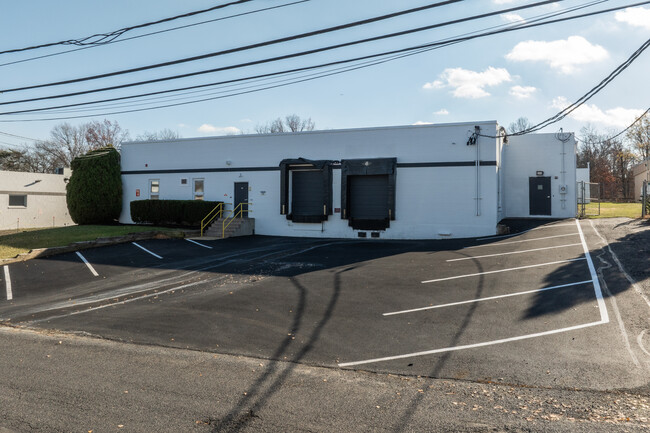 More details for 520 E Linwood Ave, Maple Shade, NJ - Industrial for Rent