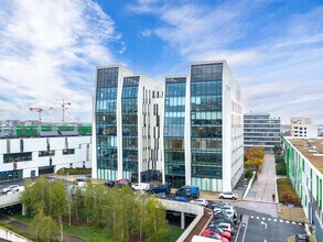 5 Rue Simone Veil, Vénissieux, RHO - AERIAL  map view