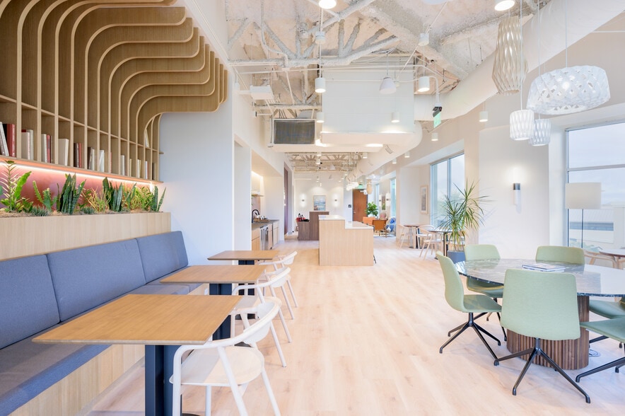 15051 N Kierland Blvd, Scottsdale, AZ to rent - Interior Photo - Image 3 of 9