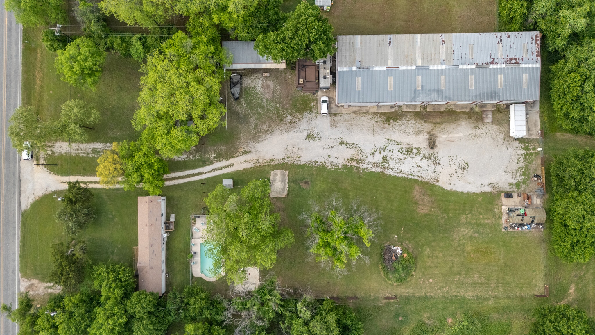 7 Hills Rd, Newark, TX for sale Building Photo- Image 1 of 1