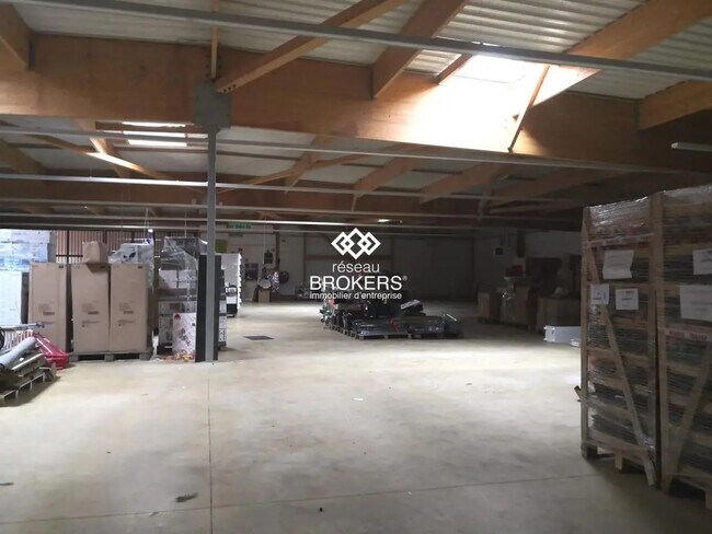 Vente Commerce 1 245 m²