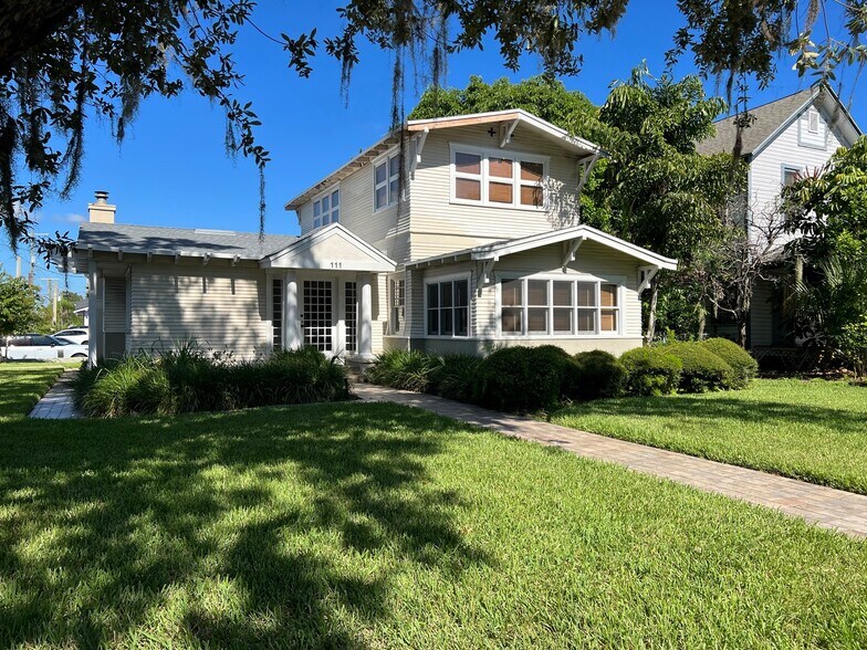 111 S Moody Ave, Tampa 33609 UK