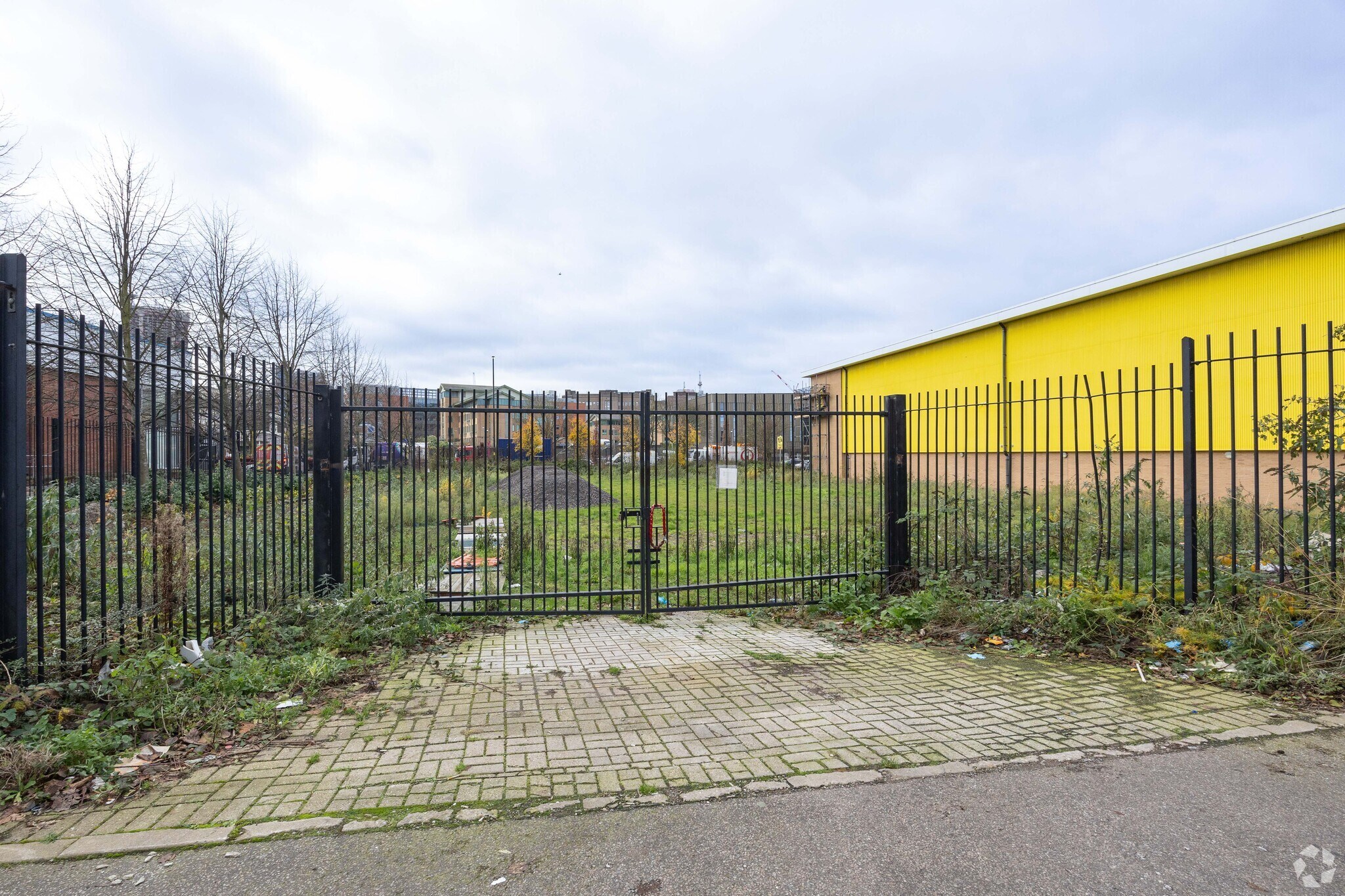 Dartmouth Middleway, Birmingham for sale Primary Photo- Image 1 of 1