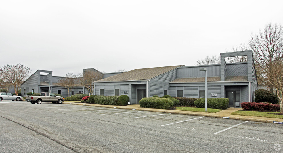 Office in Newport News, VA for sale - Building Photo - Image 1 of 1