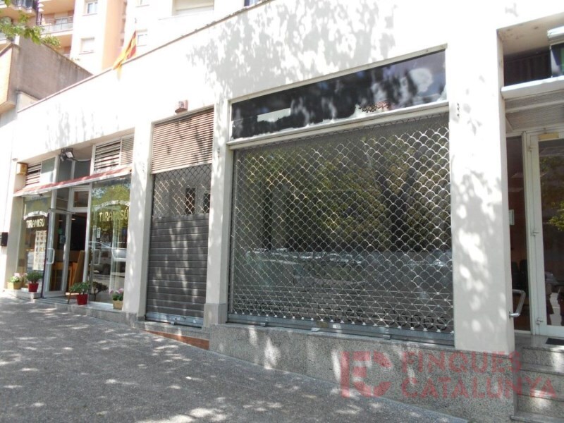 Build-to-Rent in Girona, Gerona for sale Primary Photo- Image 1 of 2