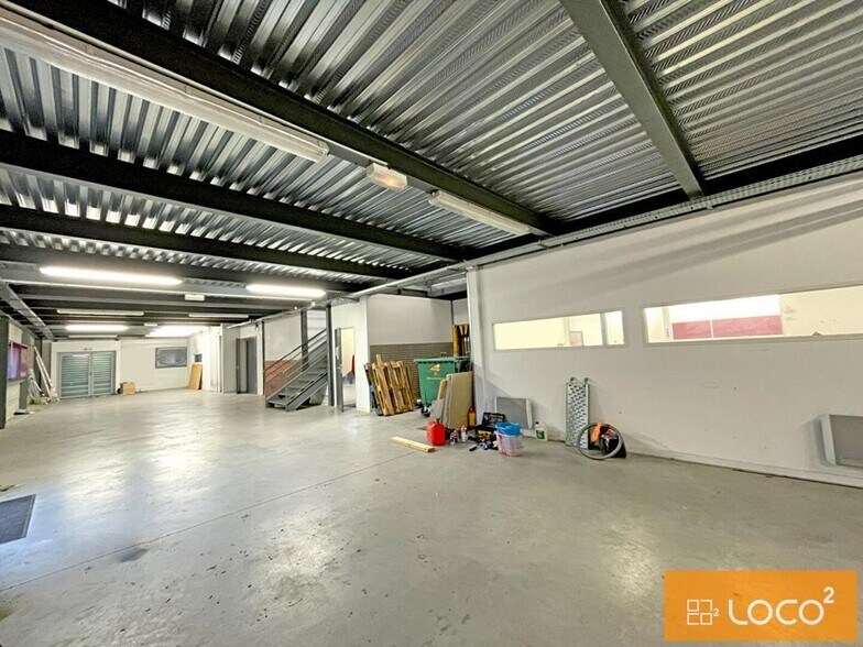 1289 Rue Des Pyrénées, Grenade to rent - Building Photo - Image 3 of 12