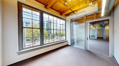 507 Westlake Ave N, Seattle, WA for rent Interior Photo- Image 1 of 5