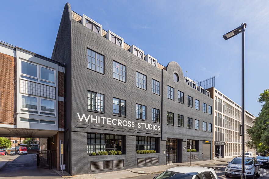 50 Banner St, London to rent - Building Photo - Image 1 of 15