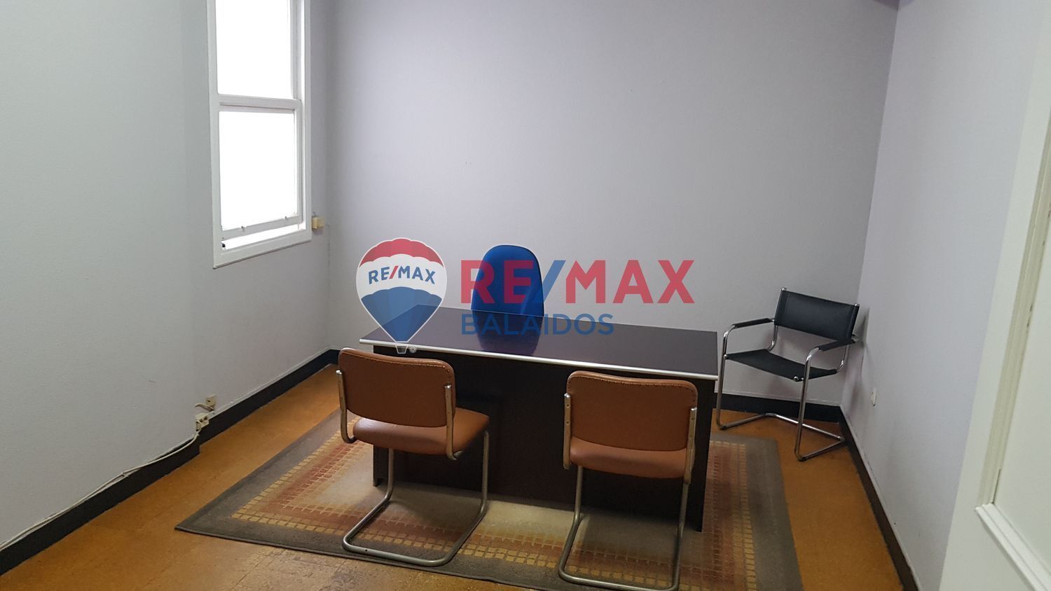 Office in Vigo, Pontevedra to rent Interior Photo- Image 1 of 12