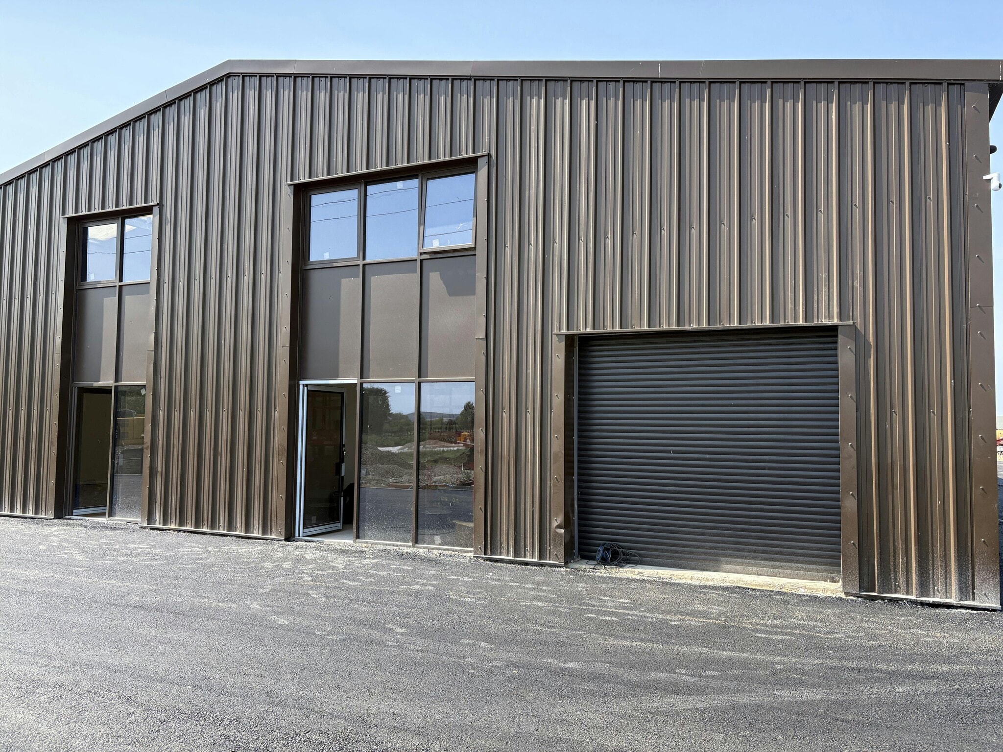 Mill Rd, Leighton Buzzard to rent Building Photo- Image 1 of 10