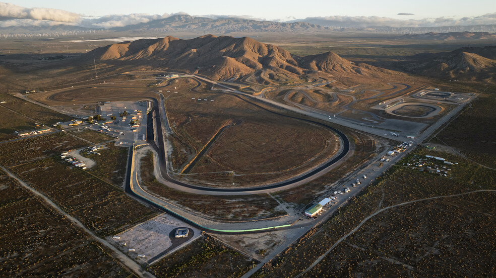 3500 75th St W, Rosamond, CA for sale - Aerial - Image 1 of 16