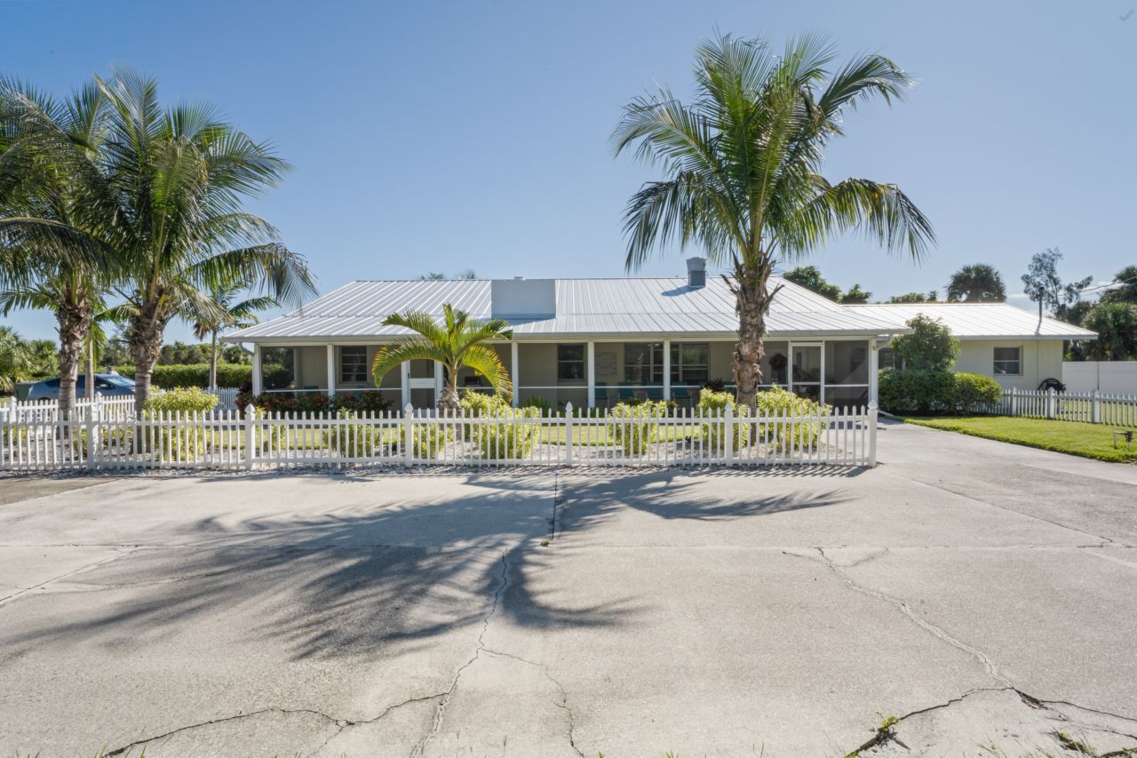 315 Addison, Punta Gorda, FL for sale Building Photo- Image 1 of 1