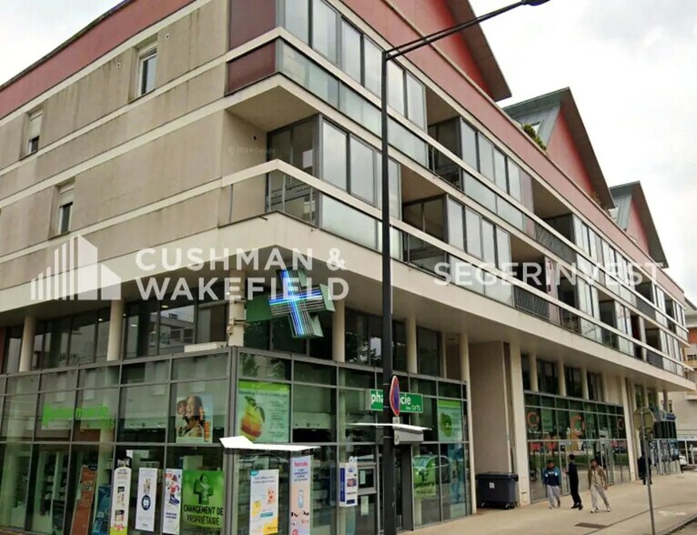 Office in Dijon to rent - Building Photo - Image 1 of 9