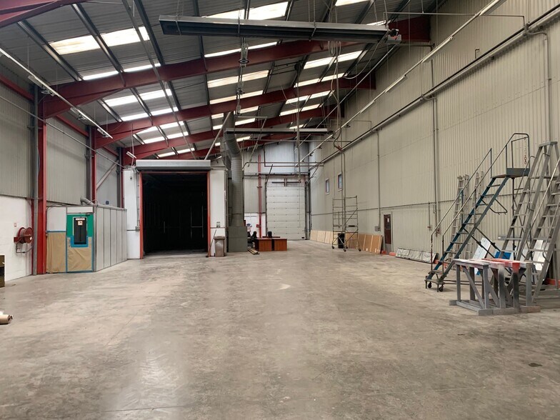 Condorrat Rd, Glenmavis for sale - Building Photo - Image 3 of 17