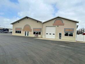 3930 Memorial Hwy, Mandan, ND for sale Building Photo- Image 1 of 1