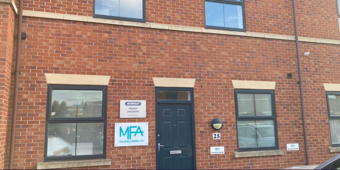 Gander Ln, Barlborough to rent Building Photo- Image 1 of 4