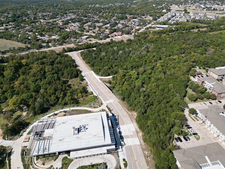 600-700 N Cedar Hill Rd, Cedar Hill, TX for sale - Building Photo - Image 3 of 5