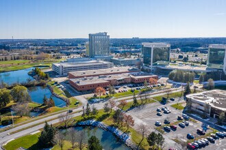 359 Terry Fox Dr, Ottawa, ON - Aerial  map view