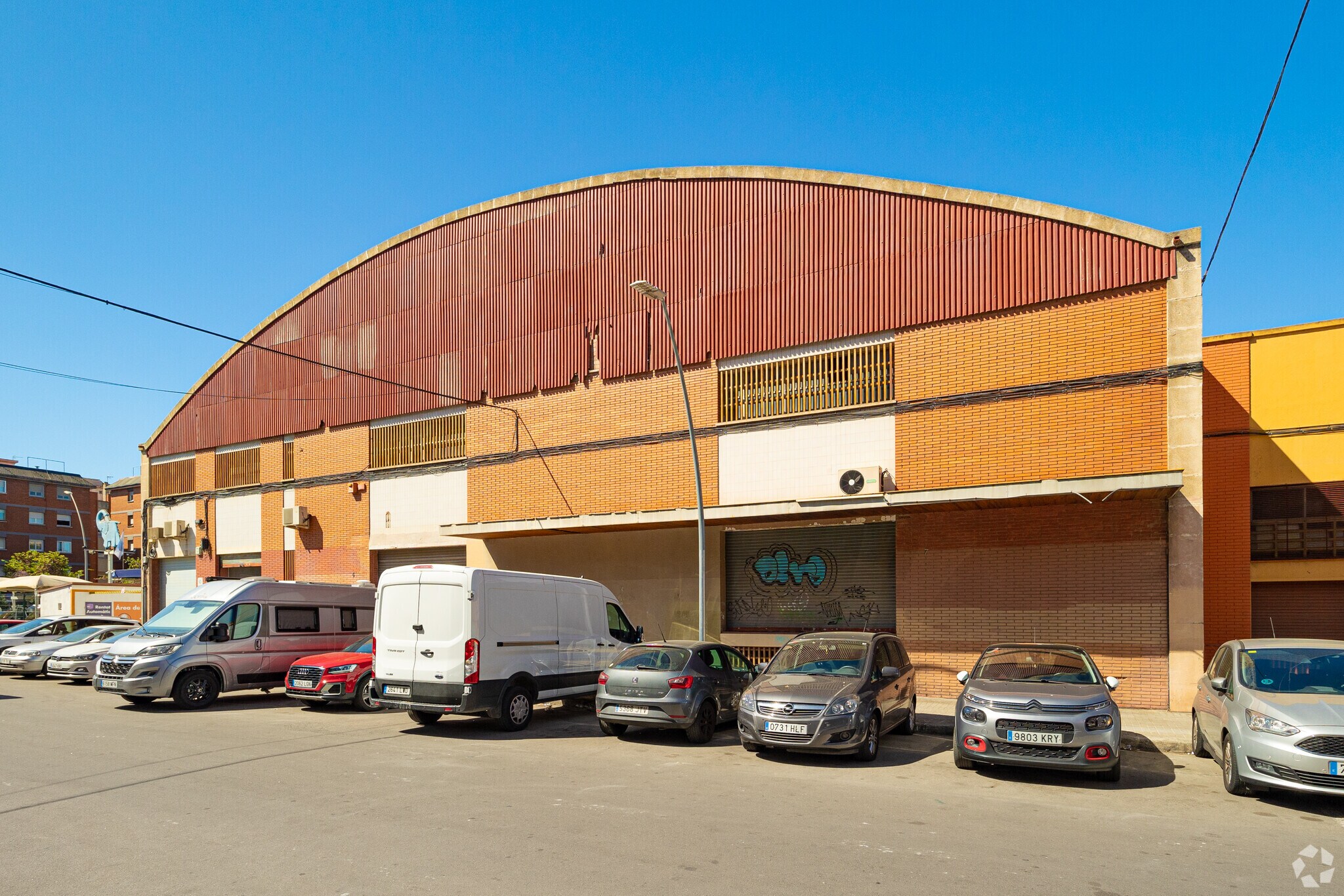 Industrial in Barcelona, Barcelona for sale Primary Photo- Image 1 of 19