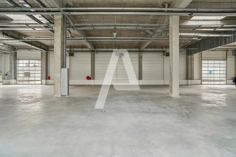 Rue Léon Geffroy, Vitry-sur-Seine to rent - Building Photo - Image 3 of 4