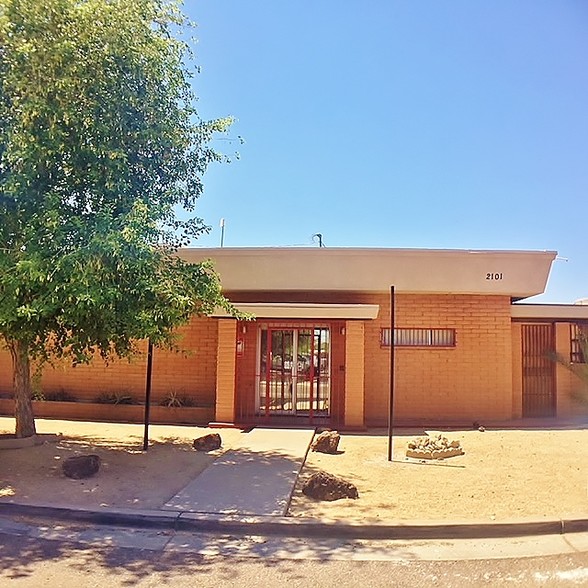 2101 W Shangri-La Rd, Phoenix, AZ for sale - Building Photo - Image 1 of 1