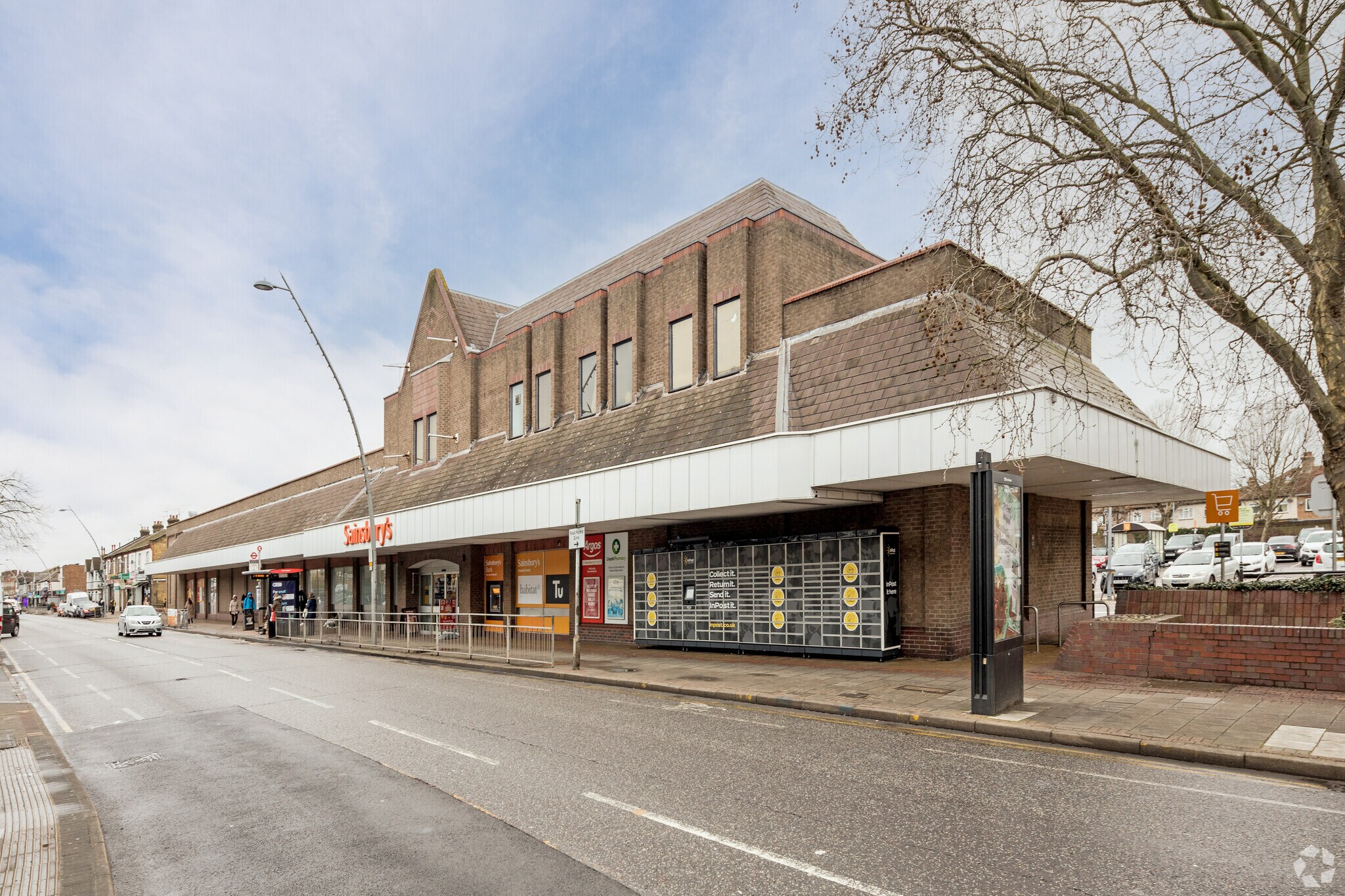 97-131 High Rd, Romford for sale Primary Photo- Image 1 of 1