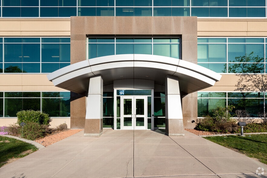 121 W Election Dr, Draper, UT to rent - Building Photo - Image 2 of 5