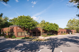 910 Cromwell Park Dr, Glen Burnie, MD for rent Building Photo- Image 1 of 1