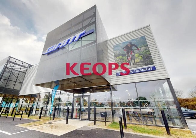 Location Commerce 500 m²