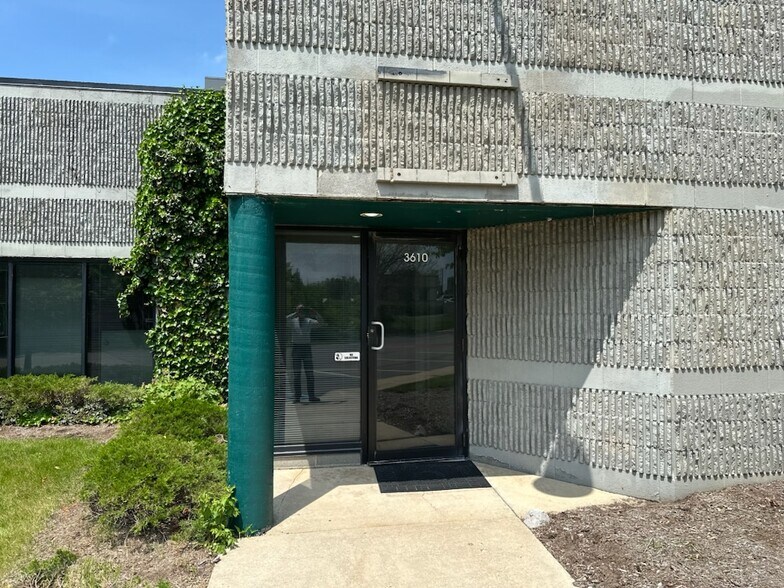 3610 W Liberty Rd, Ann Arbor, MI to rent - Building Photo - Image 1 of 4