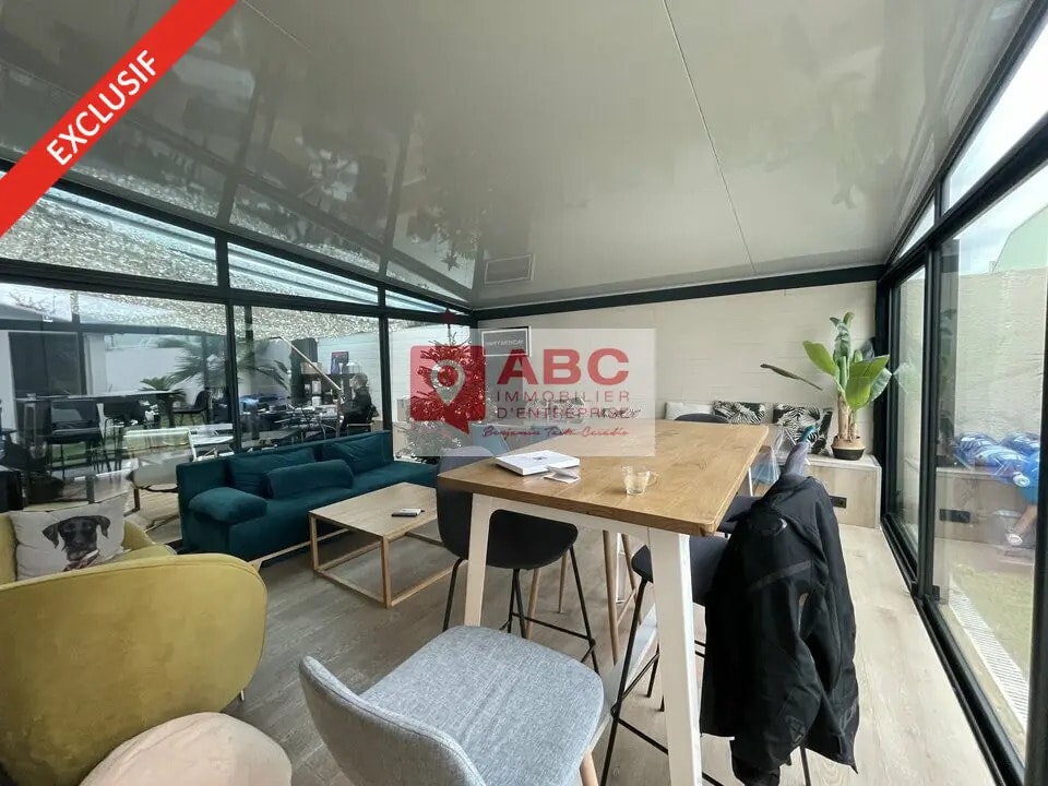 Vente Local d'activités 750 m² - Photo 1