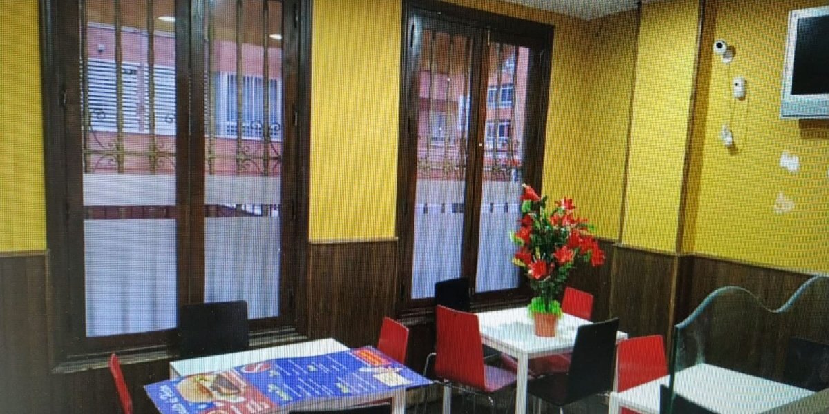 Retail in Cáceres, Cáceres for sale Building Photo- Image 1 of 20