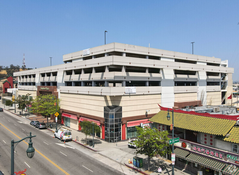 988 N Hill St, Los Angeles, CA for rent - Primary Photo - Image 1 of 1