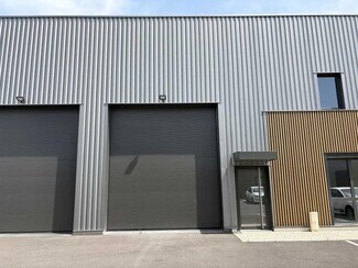 More details for Office, Light Industrial to Rent