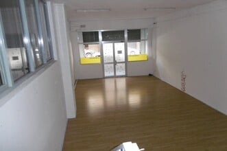 Retail in Tortosa, Tarragona to rent Interior Photo- Image 2 of 7