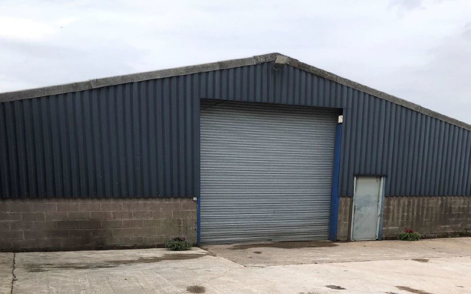 Units A&B Dockinsall Ln, Preston for sale - Primary Photo - Image 1 of 1