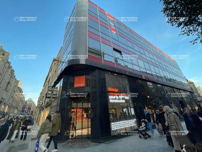 Location Commerce 1 326 m²