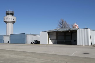 More details for 2013 Kneubuhl Ct, Salina, KS - Industrial for Rent