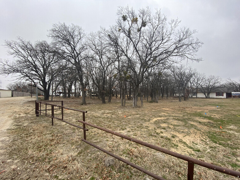 9067 Teasley Ln, Denton, TX for sale - Primary Photo - Image 1 of 6