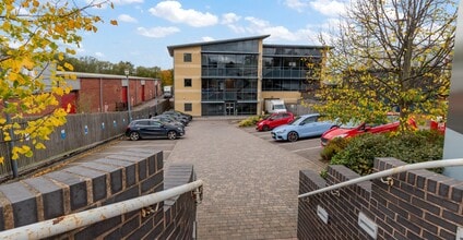 EME House, 920-922 Melton Rd, Leicester to rent Building Photo- Image 1 of 13